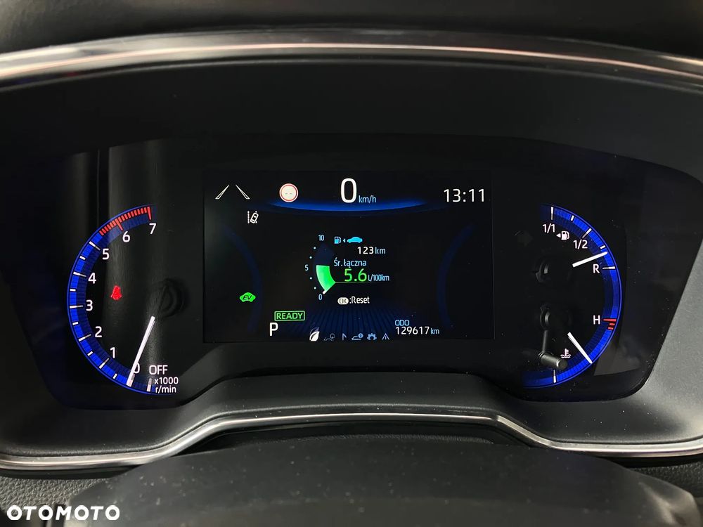Toyota Corolla 1.8 Hybrid Comfort - 23