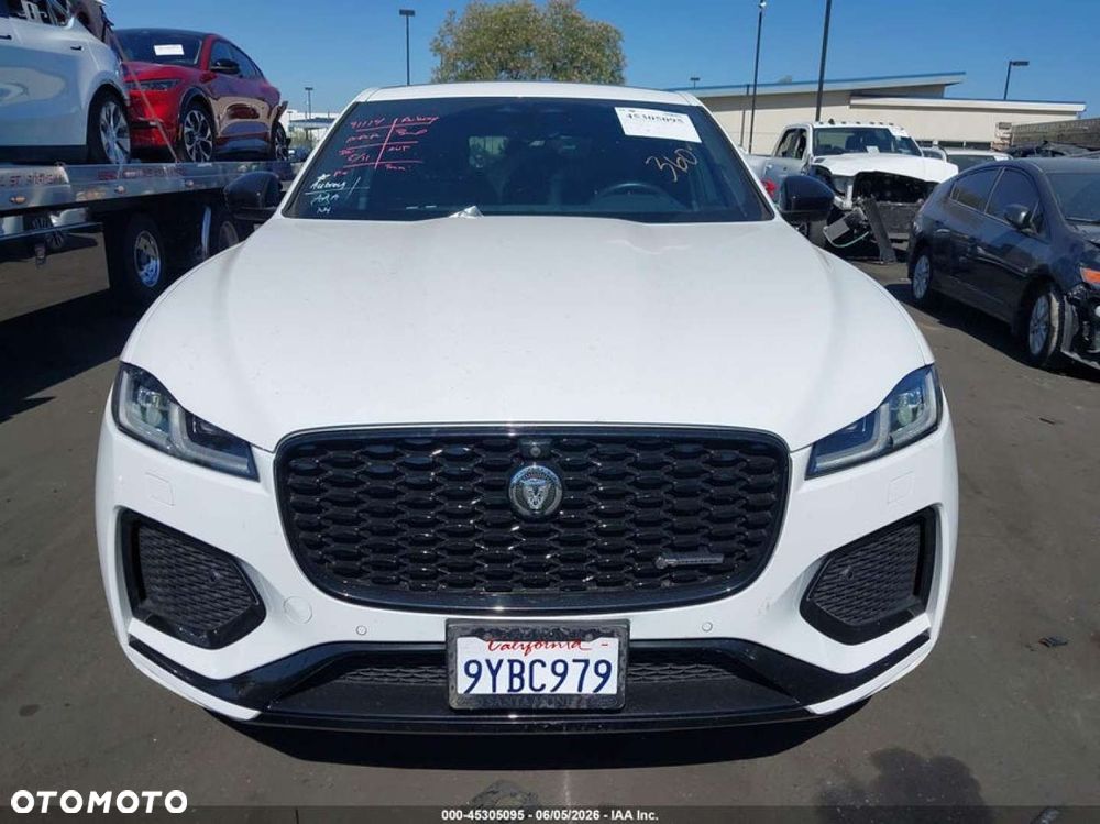 Jaguar F-Pace - 3