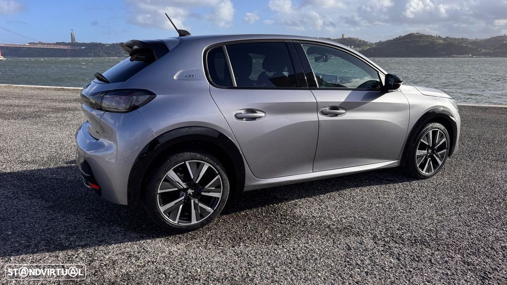 Peugeot 208 1.2 PureTech GT EAT8 - 16