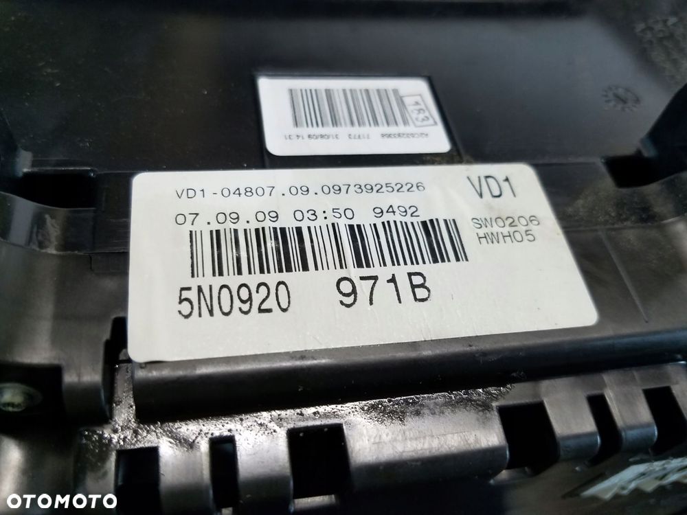 licznik vw tiguan i 5n 2.0 tdi 5n0920971b - 3
