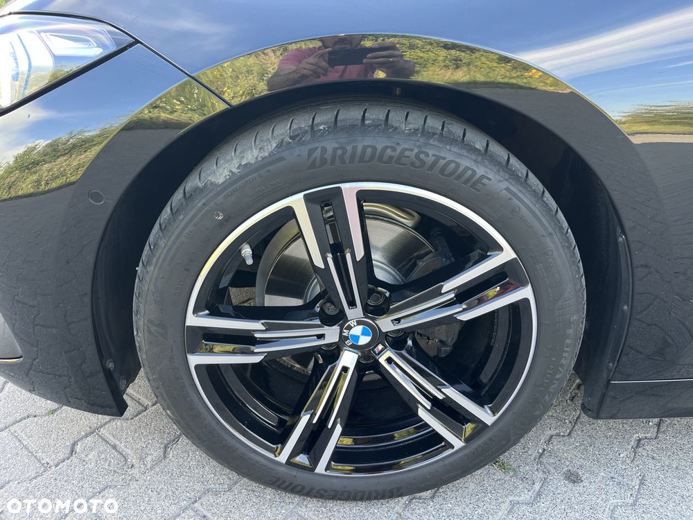 BMW Seria 3 320d mHEV M Sport - 11