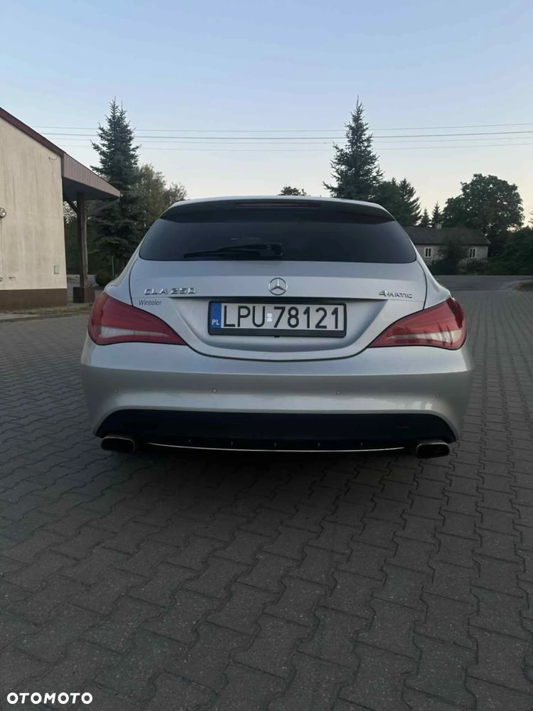 Mercedes-Benz CLA 250 7G-DCT AMG Line - 4