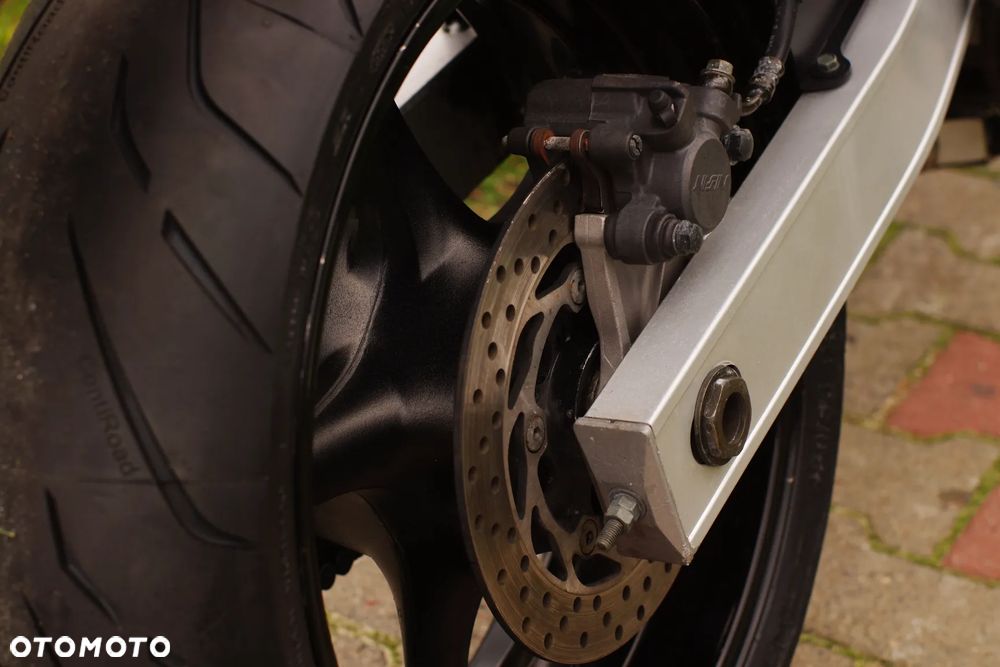 Yamaha FZ6 - 7