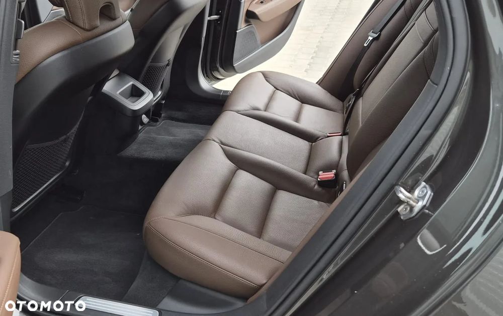 Volvo V90 B4 D Geartronic Momentum Pro - 34
