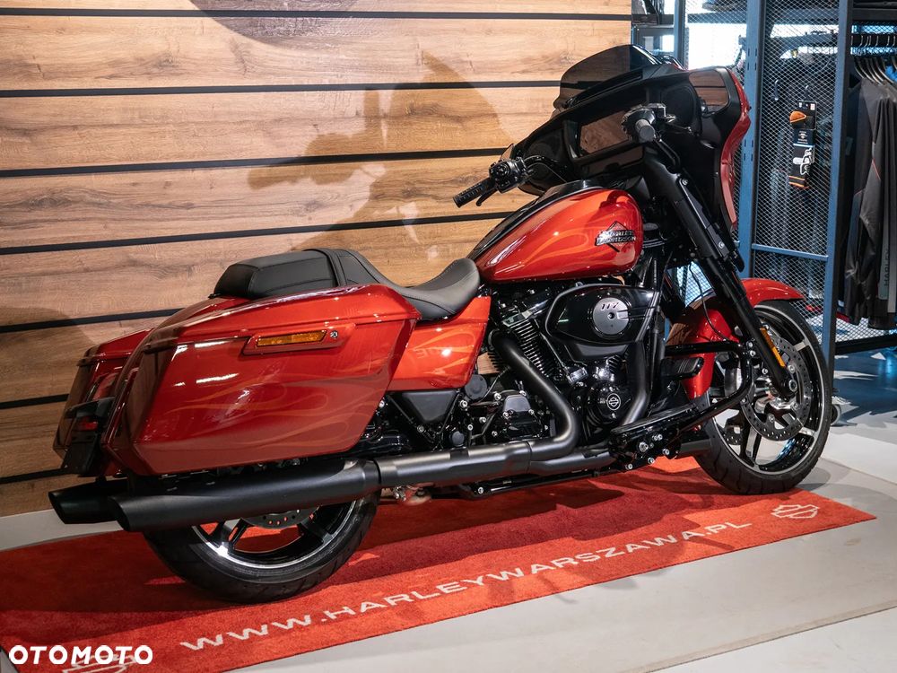 Harley-Davidson Touring Street Glide - 4