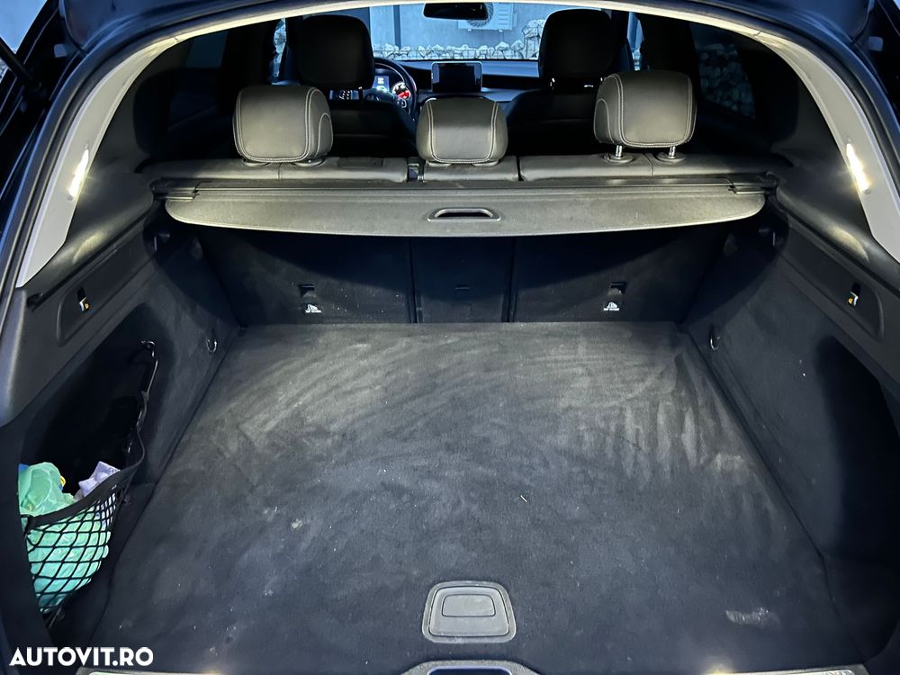 Mercedes-Benz GLC 220 d 4MATIC - 25