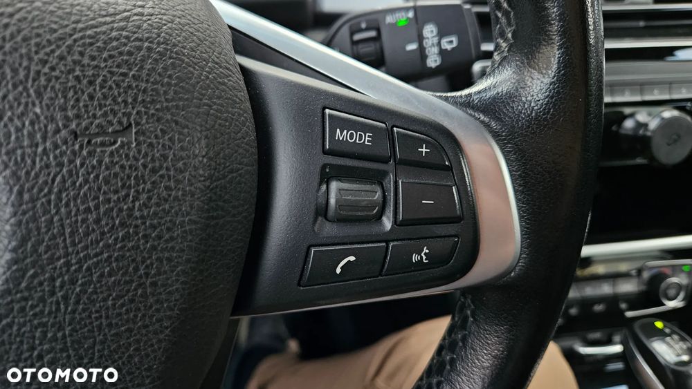 BMW Seria 2 218i Active Tourer - 14