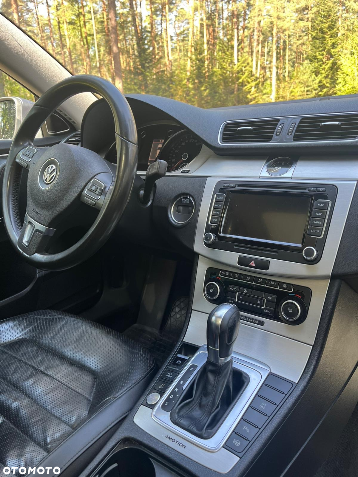 Volkswagen Passat 2.0 TDI 4Mot Highline DSG - 21