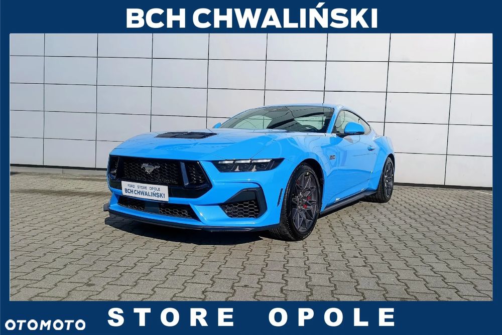 Ford Mustang - 1