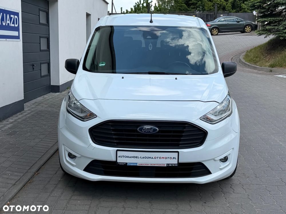 Ford Tourneo Connect Grand - 12