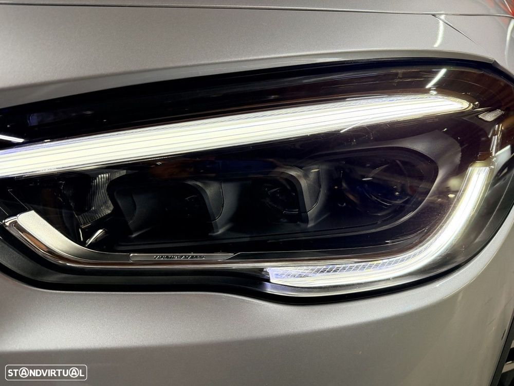 Mercedes-Benz GLA 250 e Progressive - 24