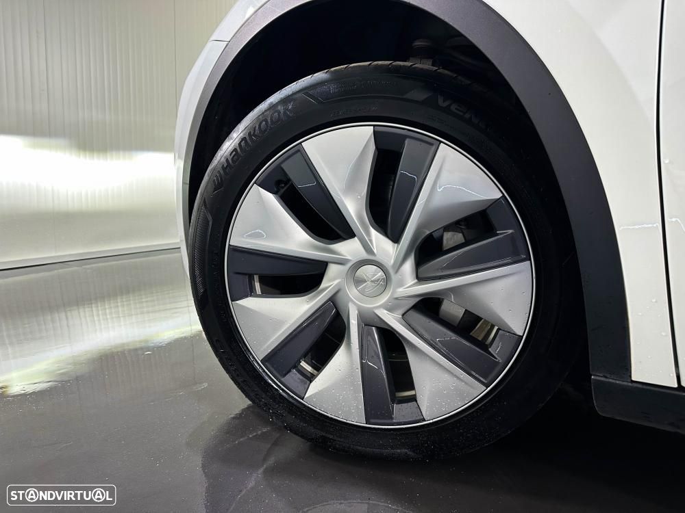 Tesla Model Y Standard - 52
