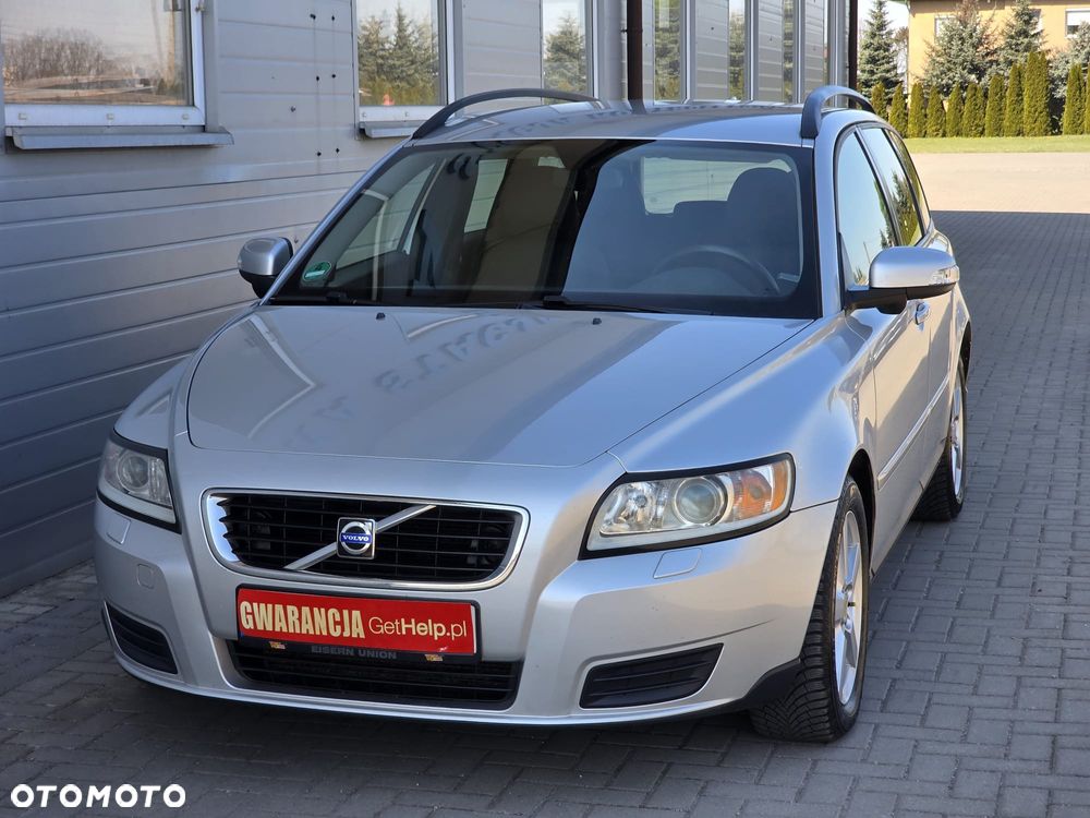 Volvo V50 2.0 Momentum - 1