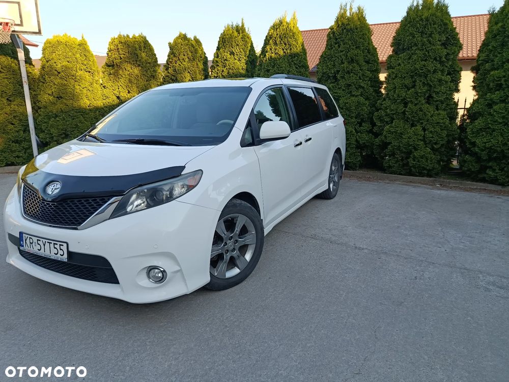 Toyota Sienna 3.5 V6 SE - 1