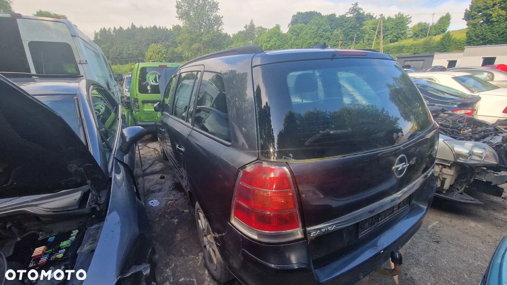 Opel ZAFIRA  B Lift na części - 2