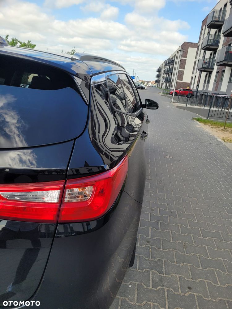 Kia Optima 2.0 L - 6