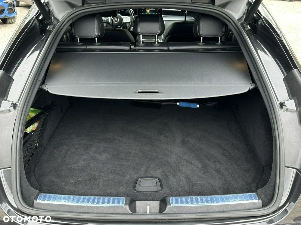 Mercedes-Benz GLC - 11