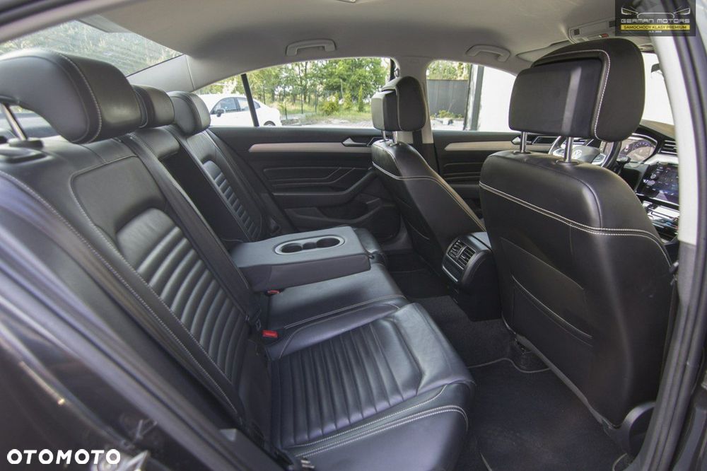 Volkswagen Passat - 26