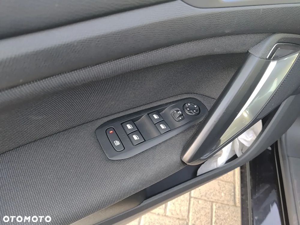Peugeot 308 - 10