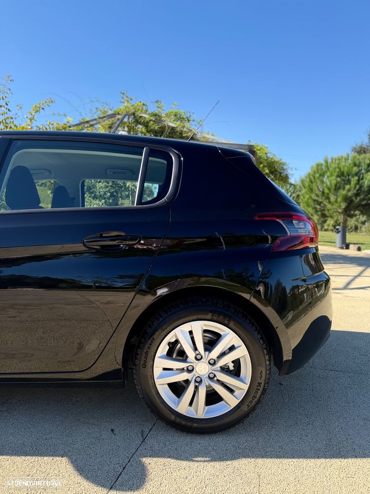 Peugeot 308 1.2 PureTech Style - 6