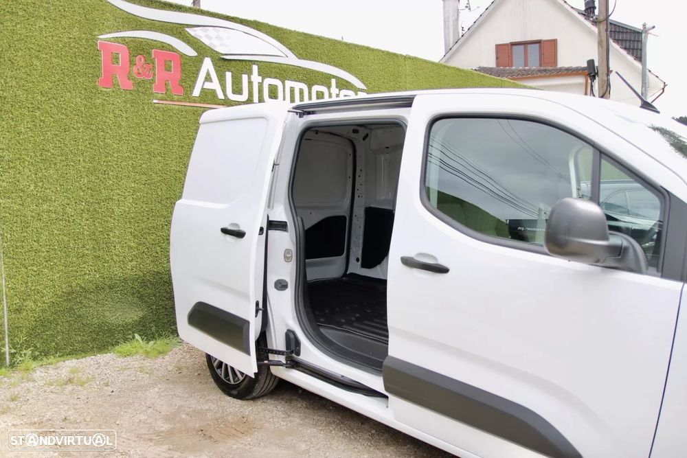 Toyota proace city 1.5d l1 comfort iva dedutÍvel - 9