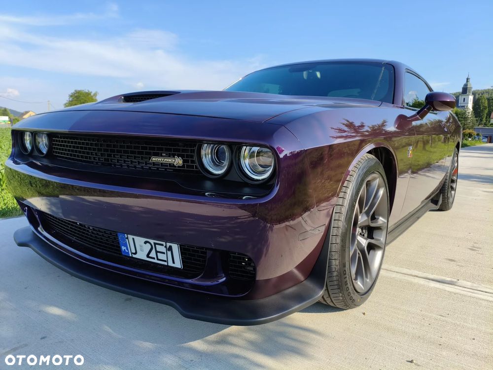 Dodge Challenger 6.4 Scat Pack - 1