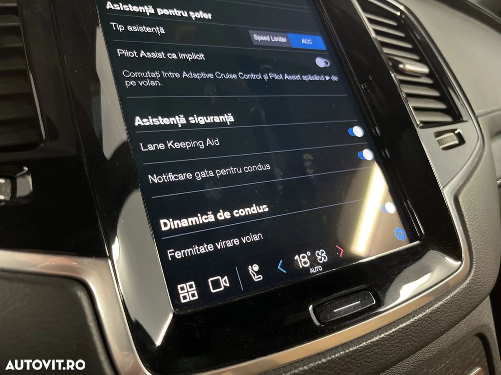 Volvo XC 90 B5 D AWD Plus Bright - 25