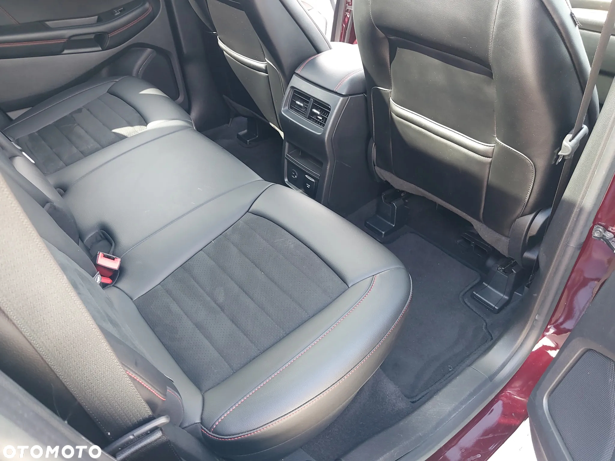 Ford Edge - 11