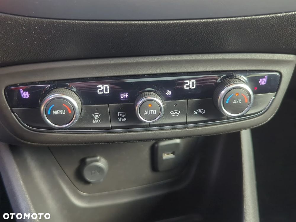 Opel Crossland X 1.2 T Enjoy S&S - 33