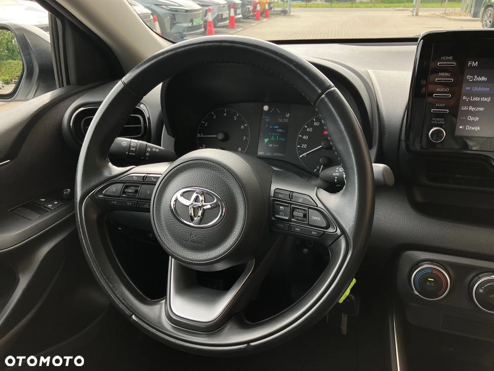 Toyota Yaris 1.0 Comfort - 17