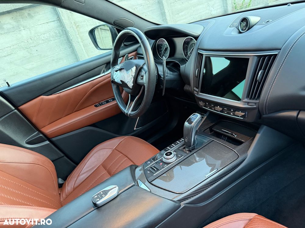 Maserati Levante - 10