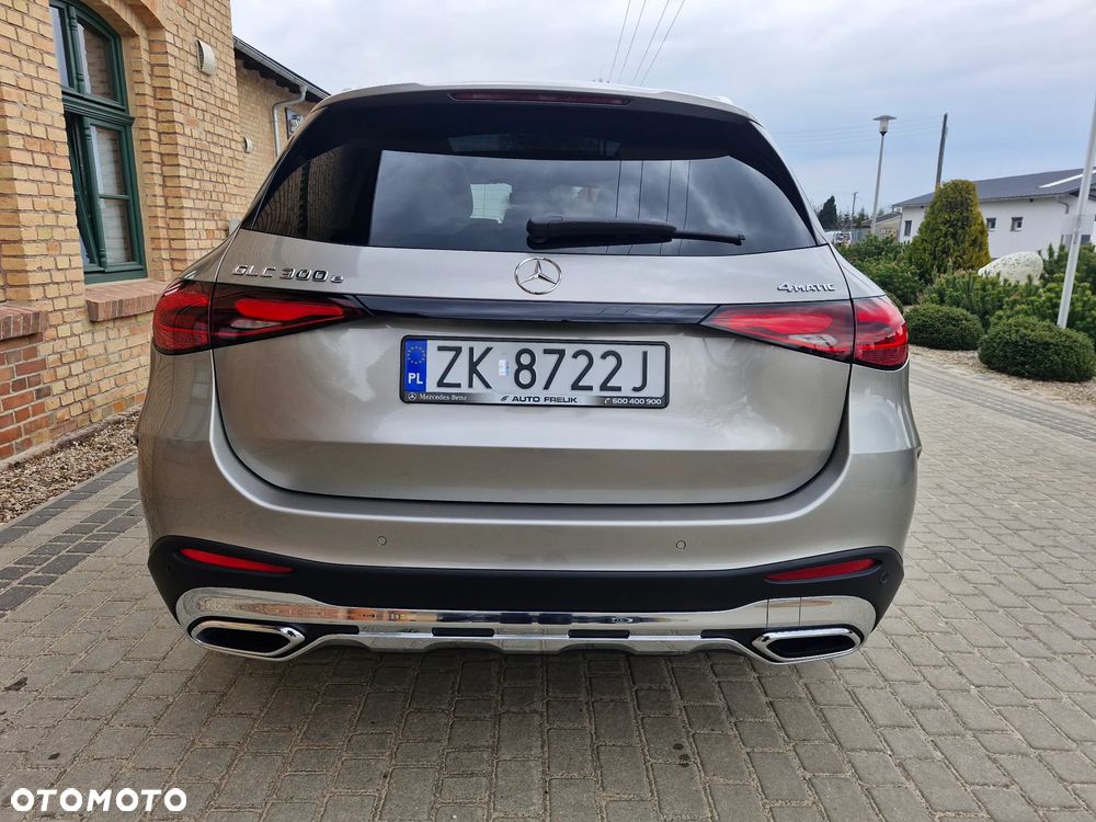 Mercedes-Benz GLC - 8