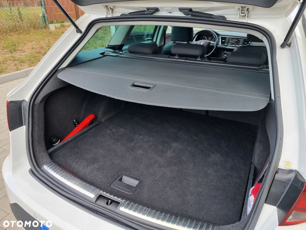 Seat Leon 2.0 TDI FR S&S DSG - 24