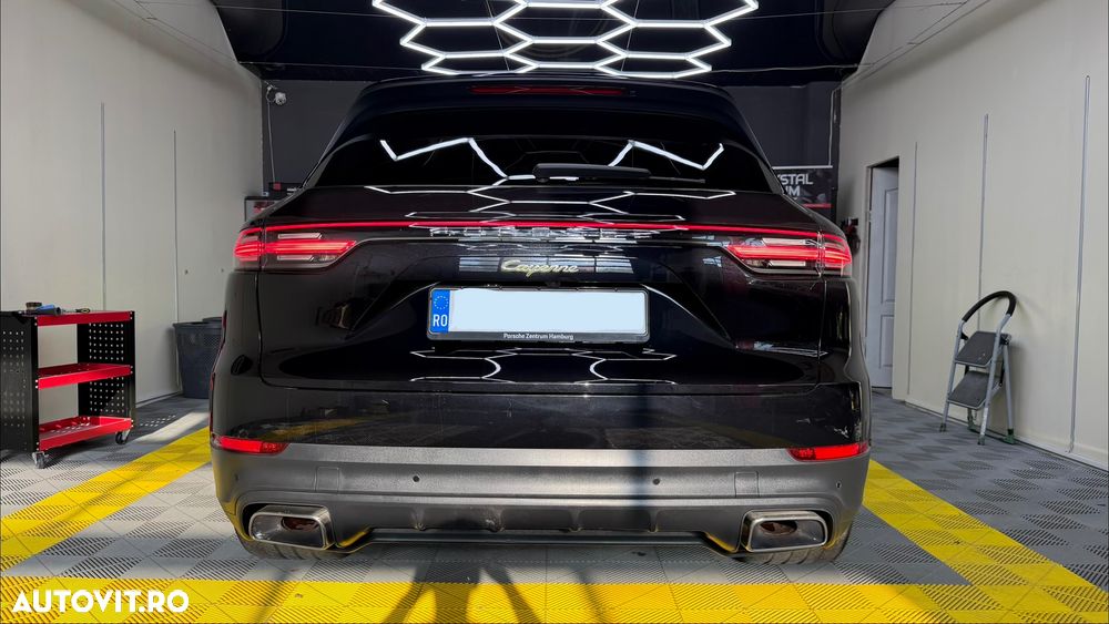 Porsche Cayenne Tiptronic S Platinum Edition - 5