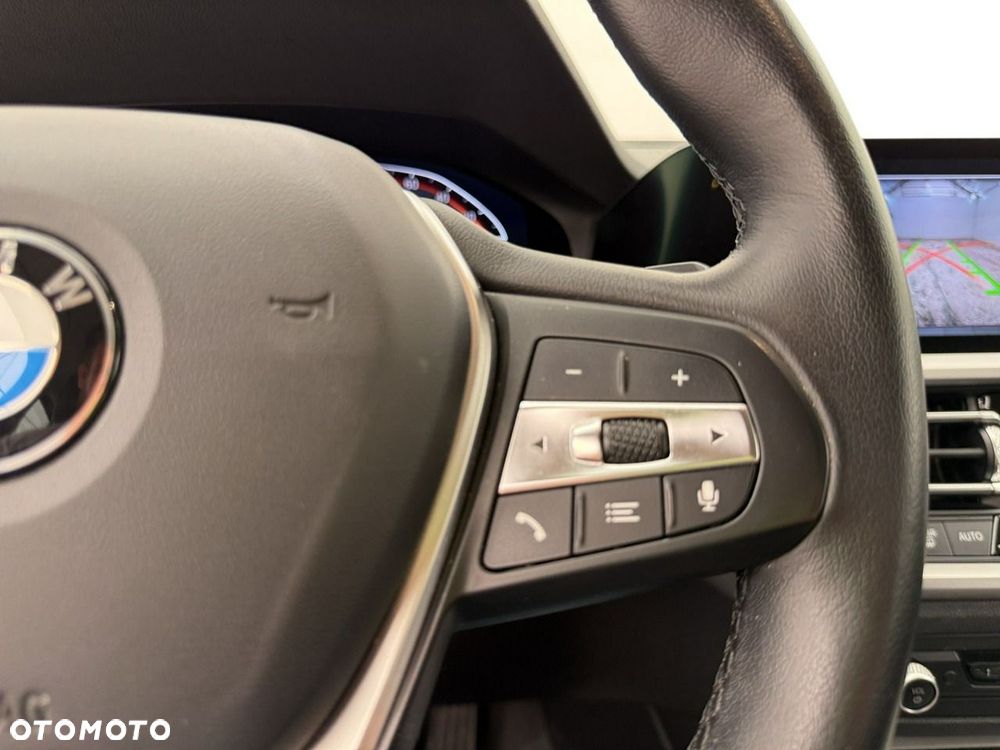 BMW Seria 3 - 23
