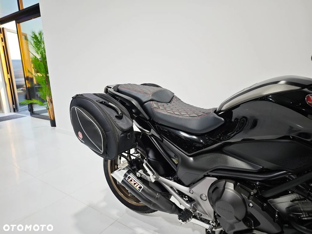 Honda NC - 8