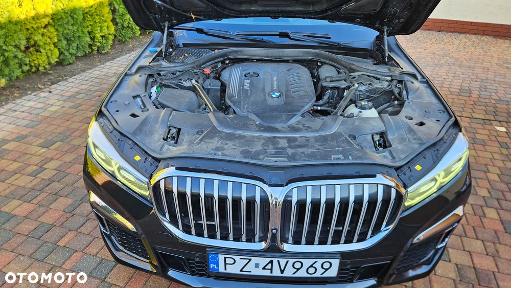 BMW Seria 7 730d sport - 34