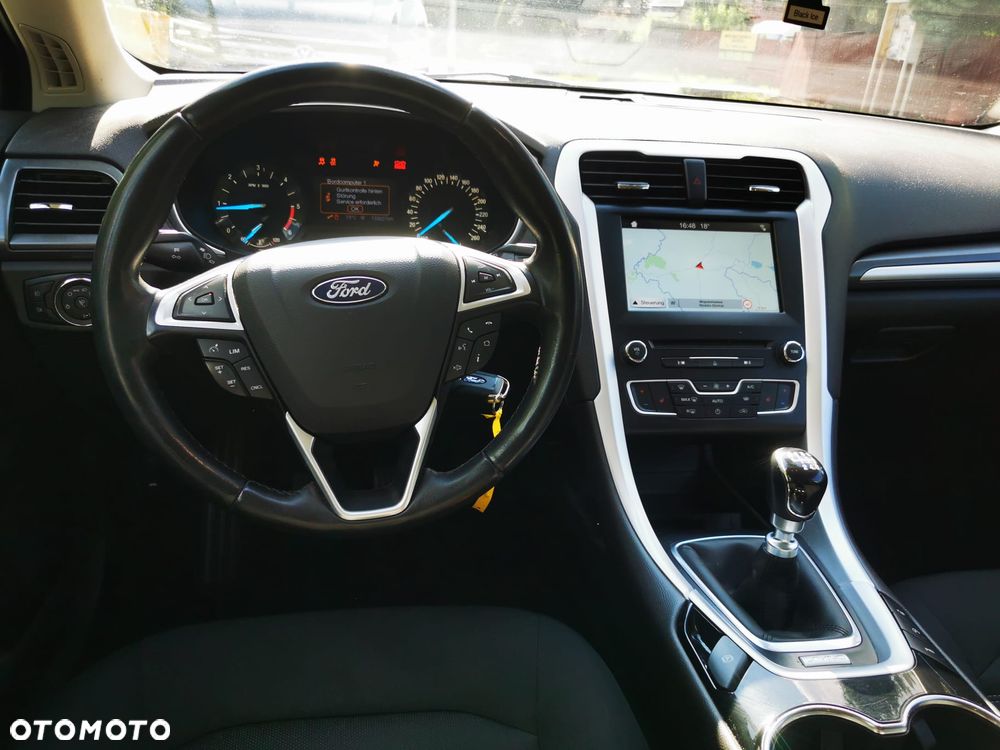 Ford Mondeo 2.0 TDCi STart-Stopp Titanium - 4