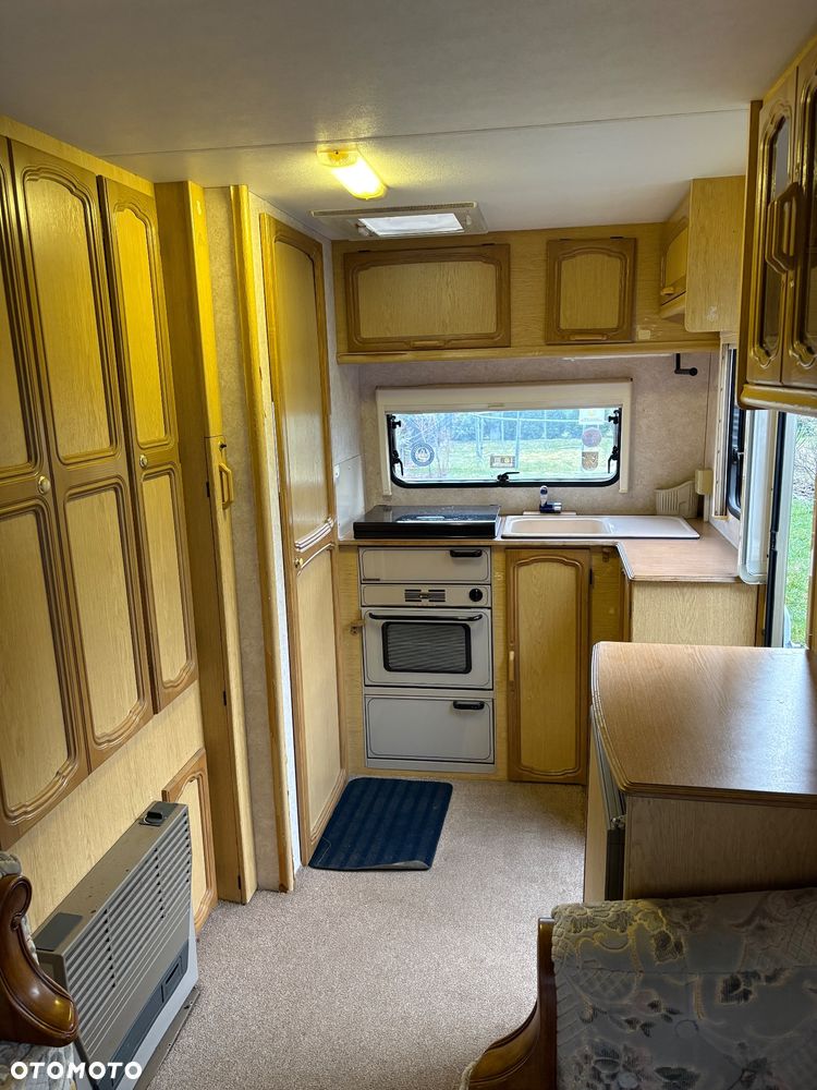 Bailey Pageant Majestic - 4