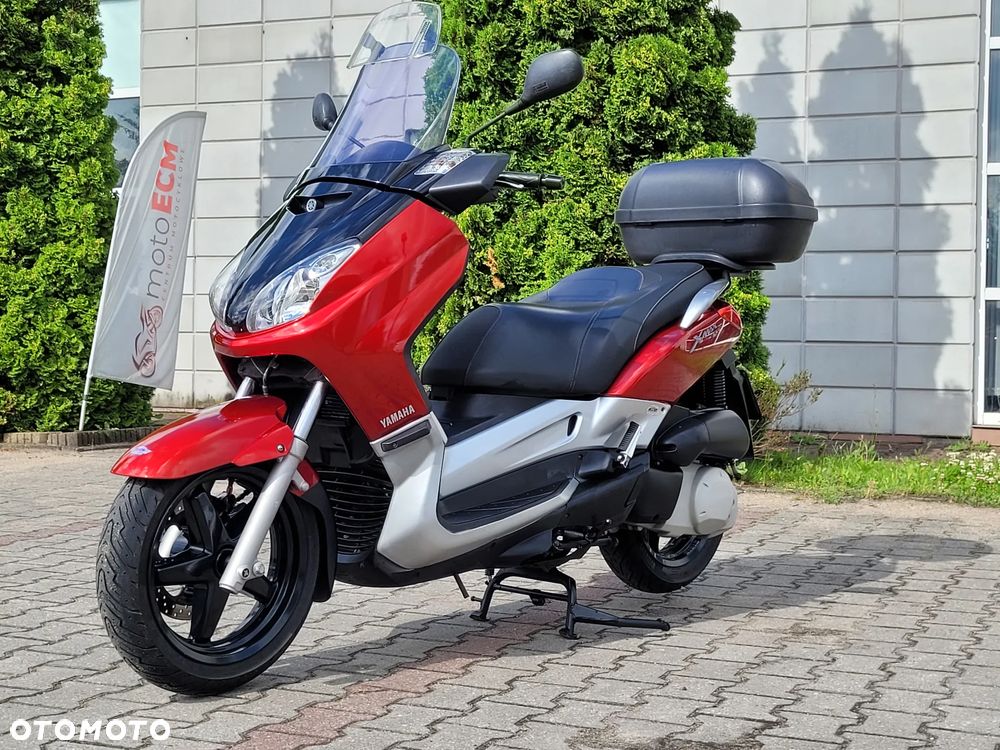 Yamaha X-max - 20