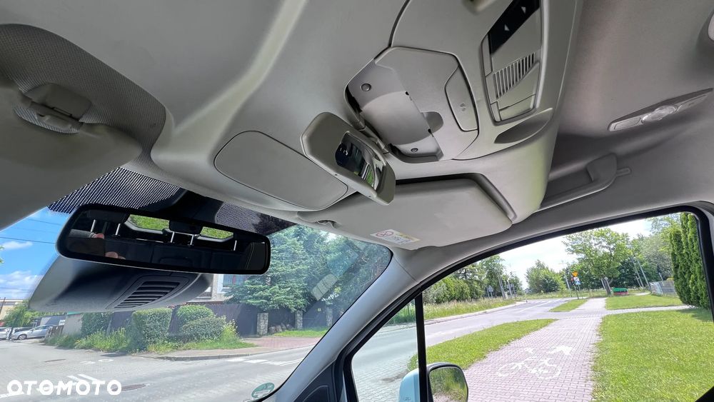 Ford Tourneo Connect Grand - 24