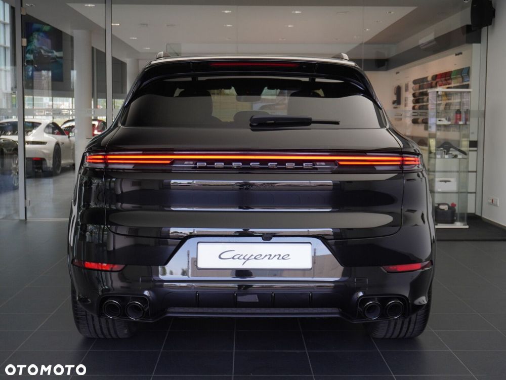 Porsche Cayenne Black Edition - 13