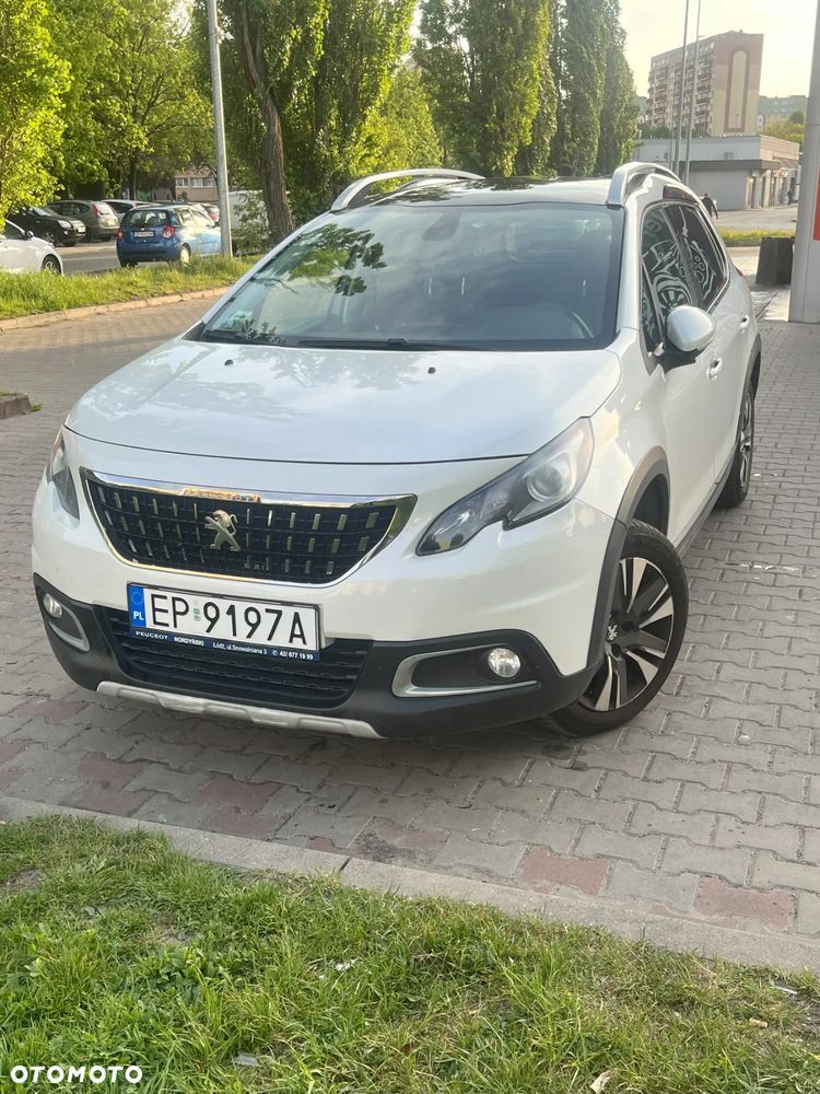 Peugeot 2008 1.2 Pure Tech Allure S&S - 1