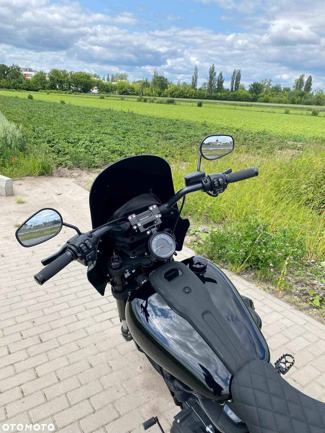 Harley-Davidson Softail Low Rider - 10
