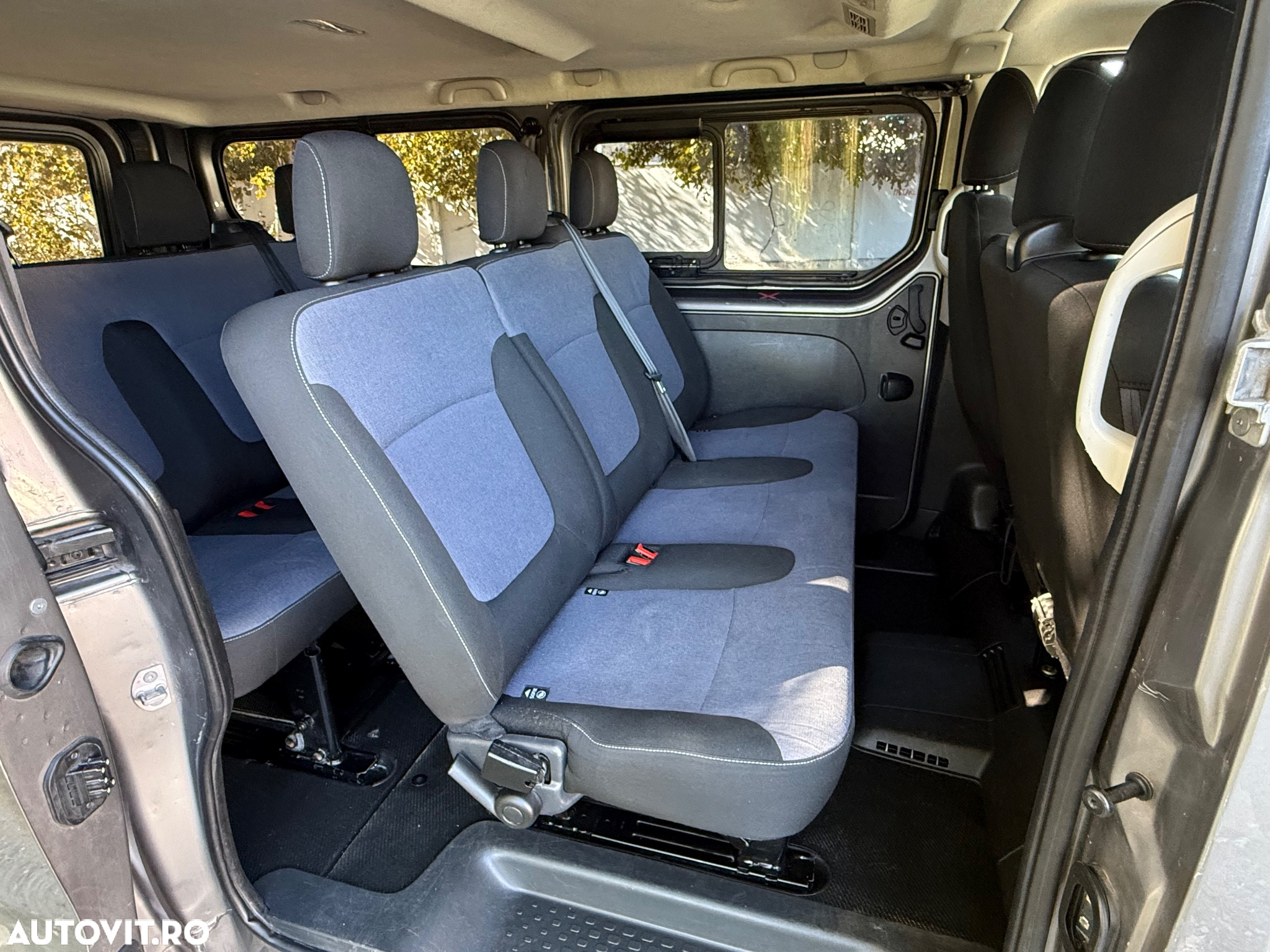 Opel Vivaro 1.6 TwinTurbo CDTI Life L1H1 2.7 t Start/Stop - 9