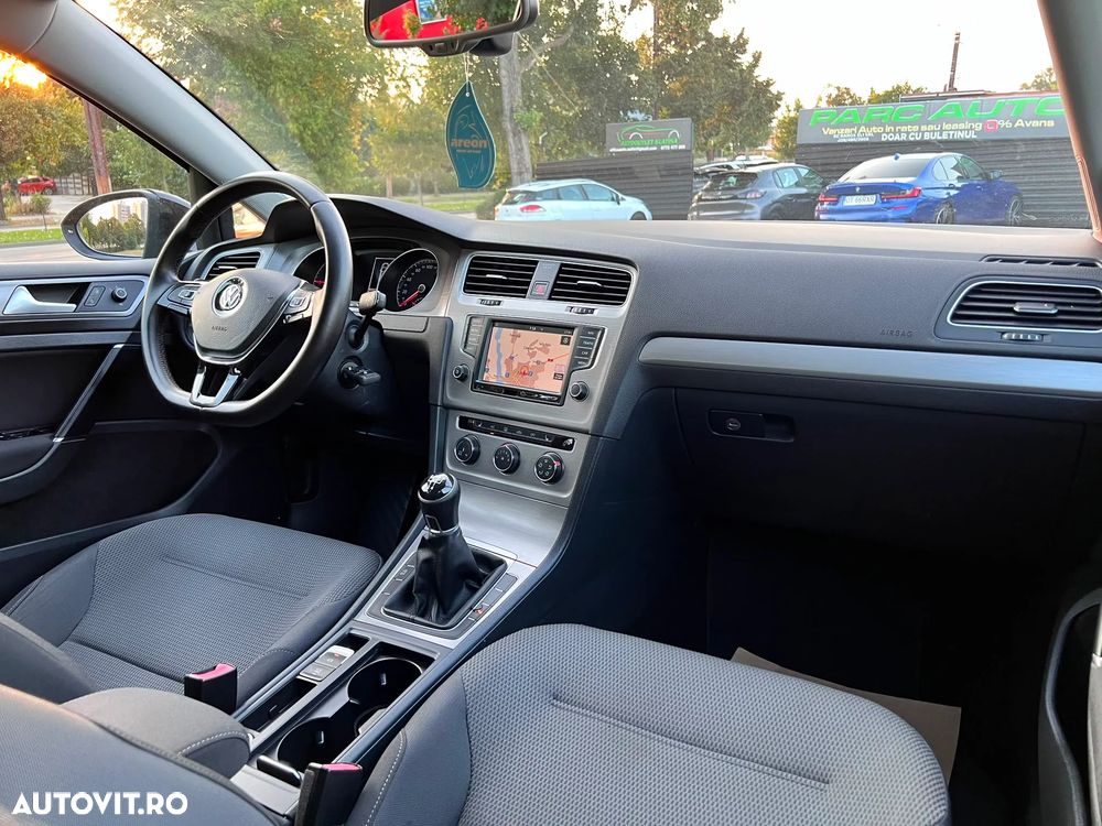 Volkswagen Golf 1.6 TDI (BlueMotion Technology) Comfortline - 13