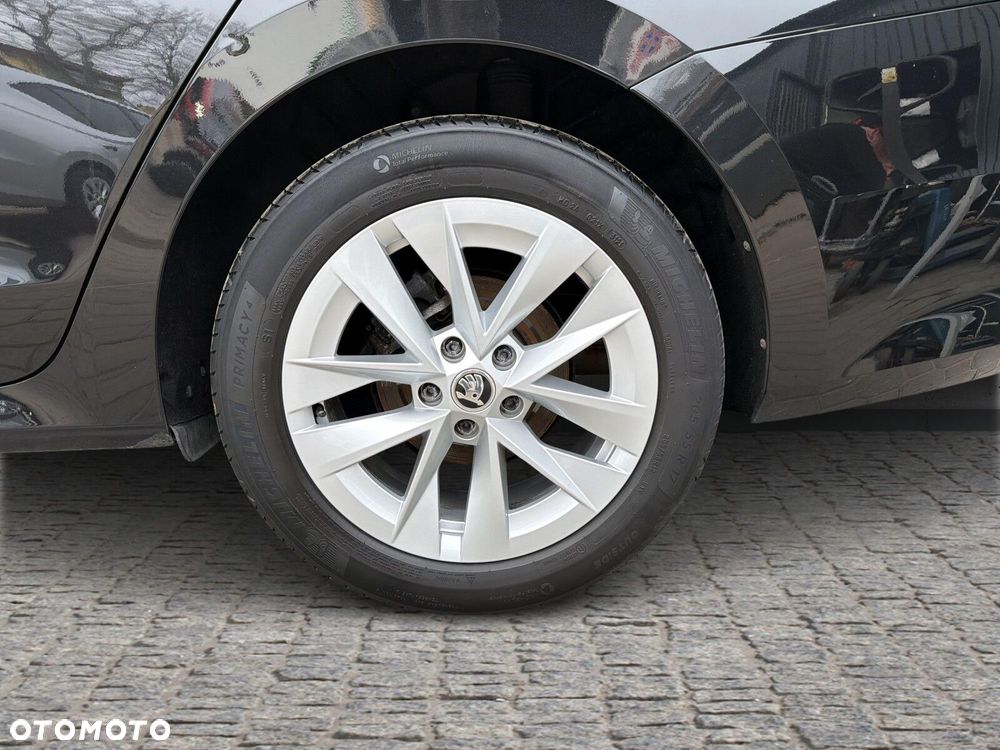 Skoda Octavia 2.0 TDI SCR Style DSG - 20