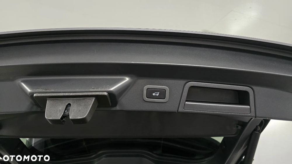 Land Rover Range Rover Velar 2.0 D200 mHEV R-Dynamic S - 10