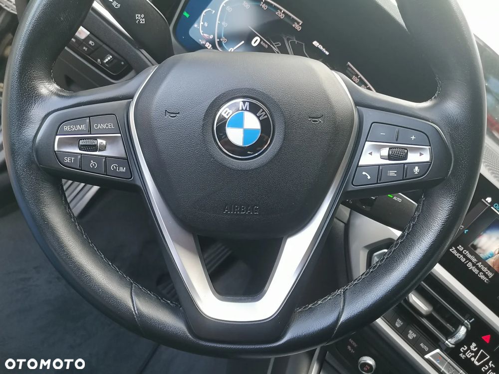 BMW Seria 3 320i Advantage - 15