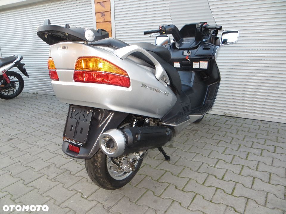Suzuki Burgman - 19
